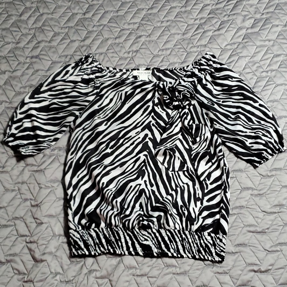 White House Black Market Blouse